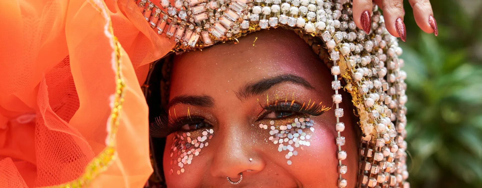 close-up-mardi-gras