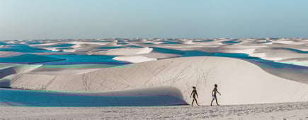 Couple, honeymoon, Lençóis Maranhenses, Brazil 