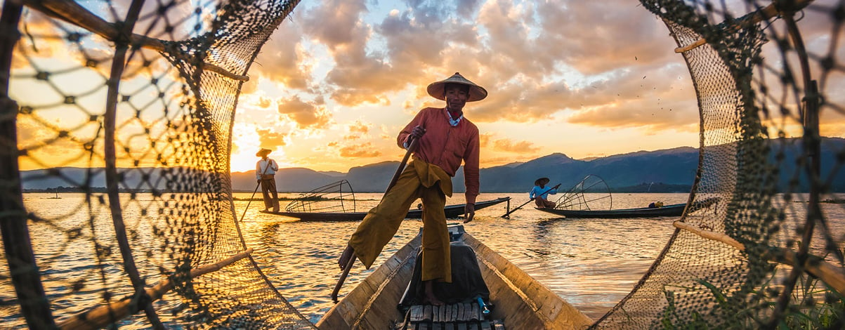 myanmar-inle-lake-fisherman
