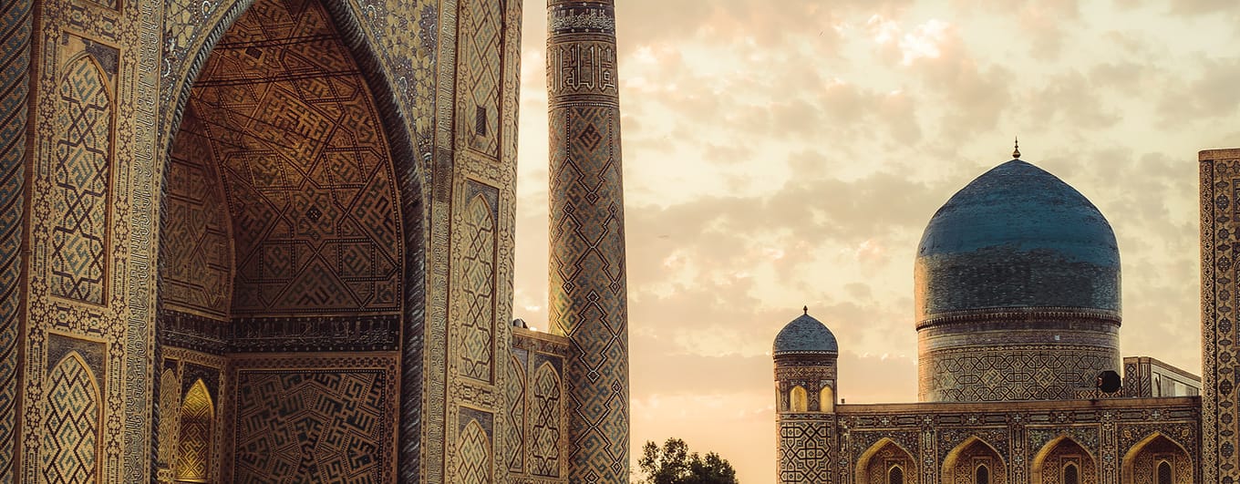 Uzbekistan (Samarkand mosque) Bibi-Xonim masjidi, central Asia