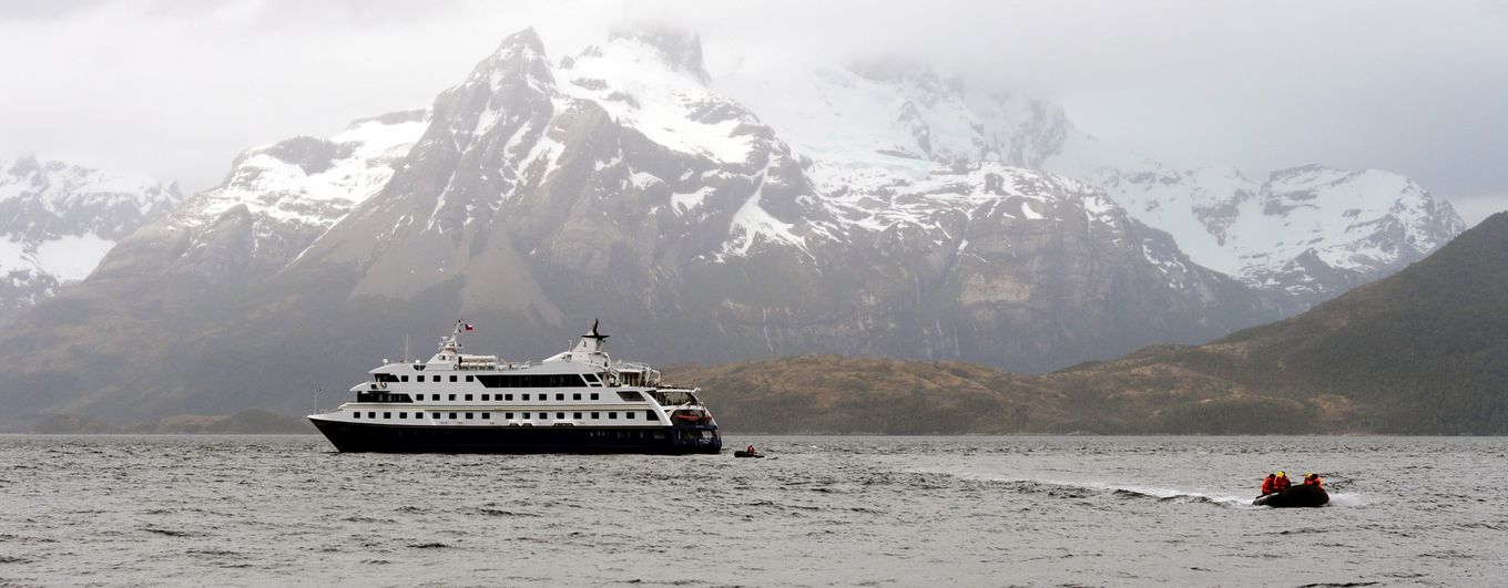 TIERRA DEL FUEGO, CHILE - NOVEMBER 20,2014:Disembarkation of tourists from the cruise ship to the Aguila glacier in southern Patagonia.