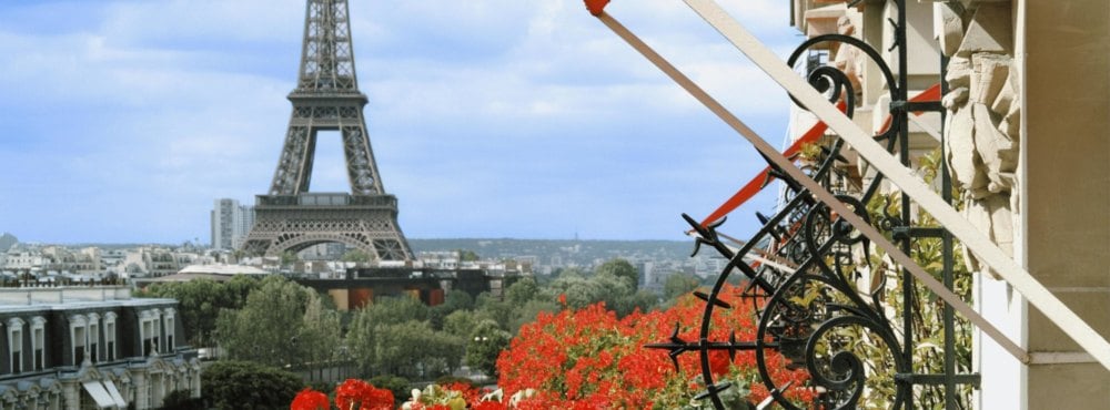 WORLD’S MOST ROMANTIC PLACES TO PROPOSE
