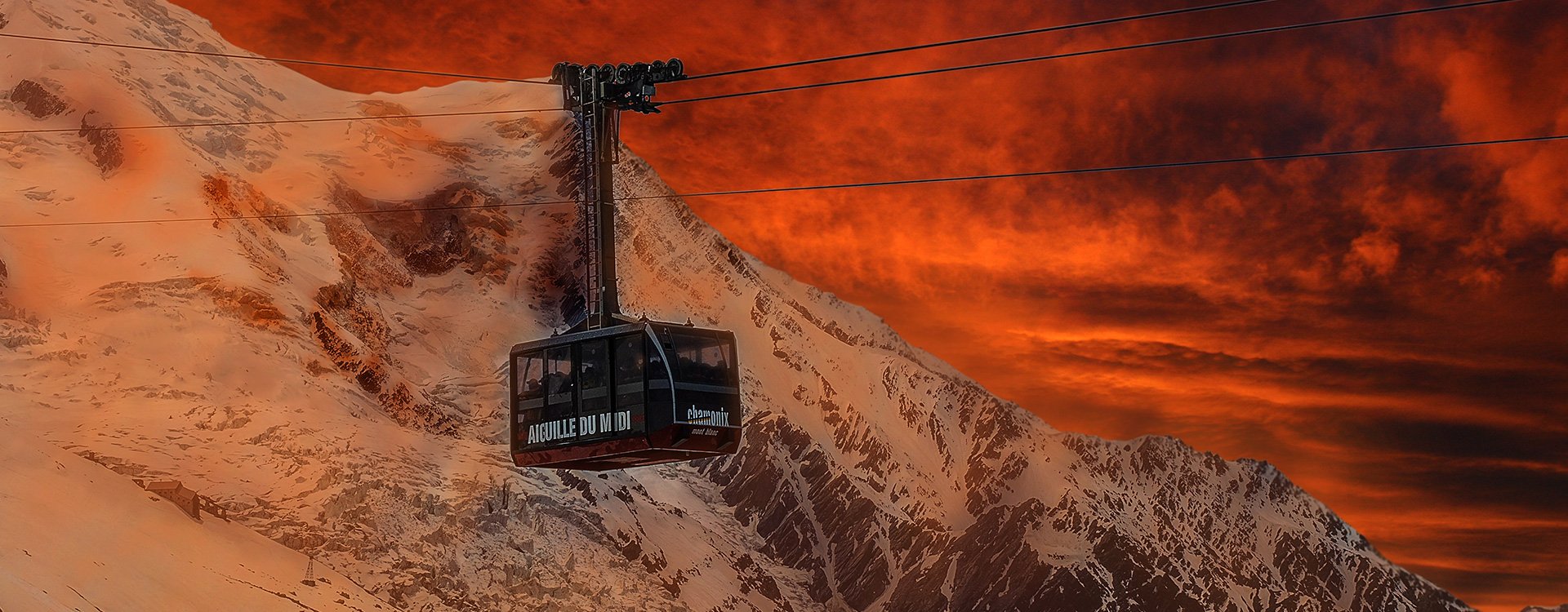 Chamonix_Mont Blanc_Cable car