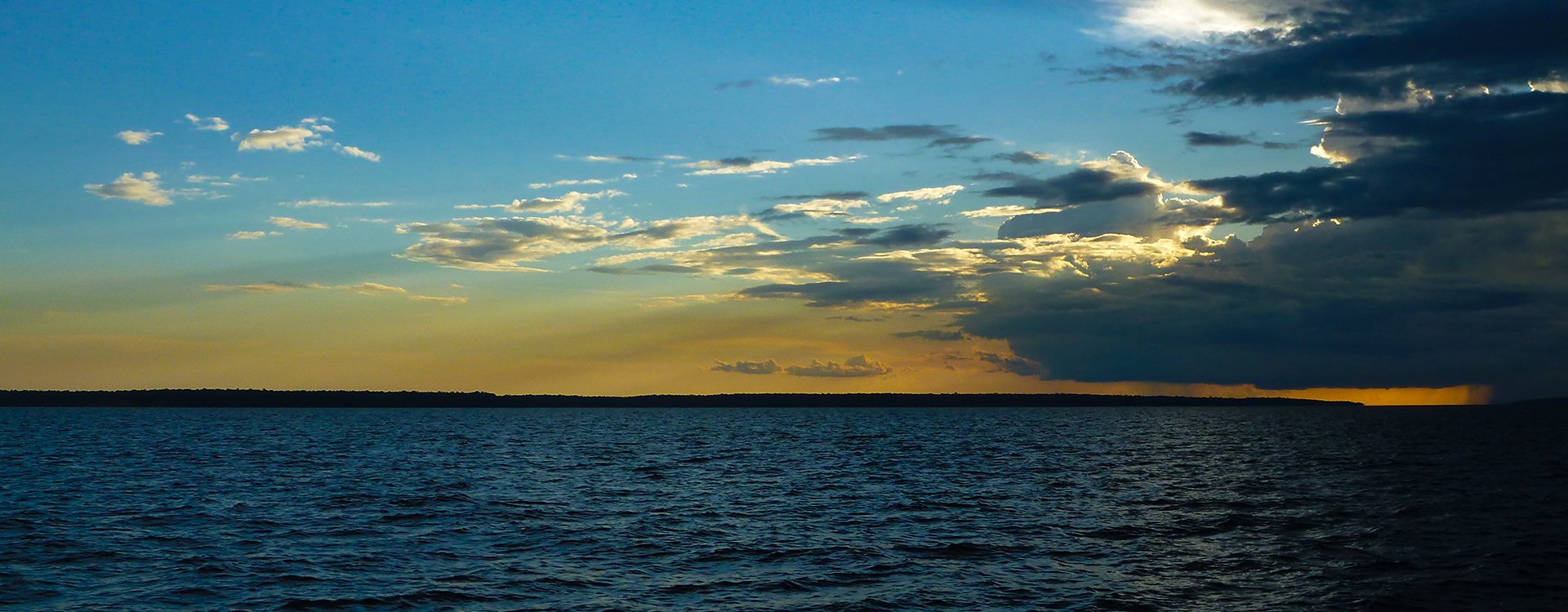 Lake District_Rio Negro_Sunset