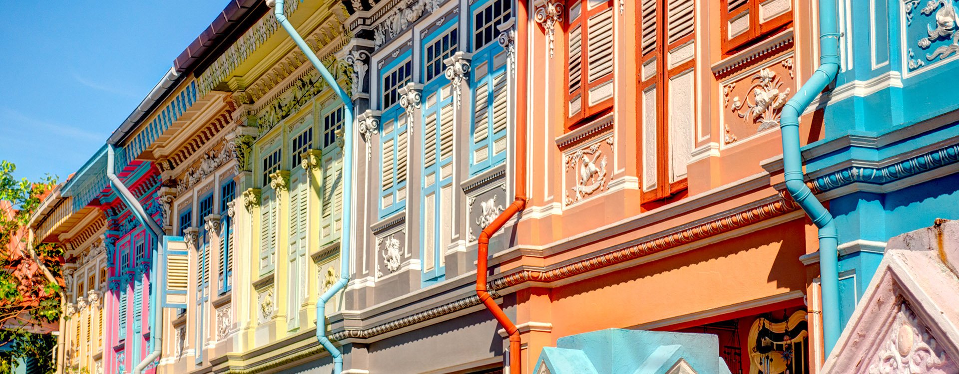 Singapore, colourful peranakan building shop houses in Joo Chiat Road district
