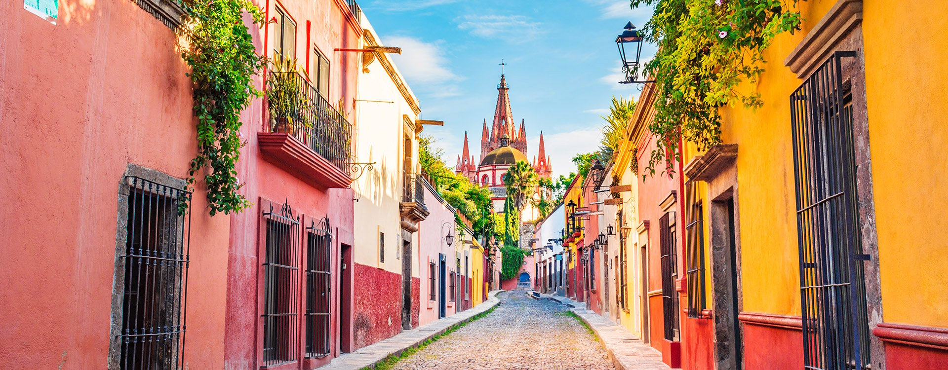 Beautiful streets and colorful facades of San Miguel de Allende in Guanajuato, Mexico