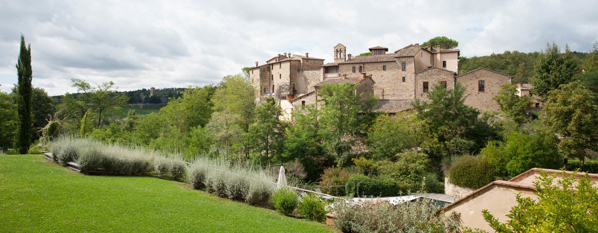 Castel Monastero