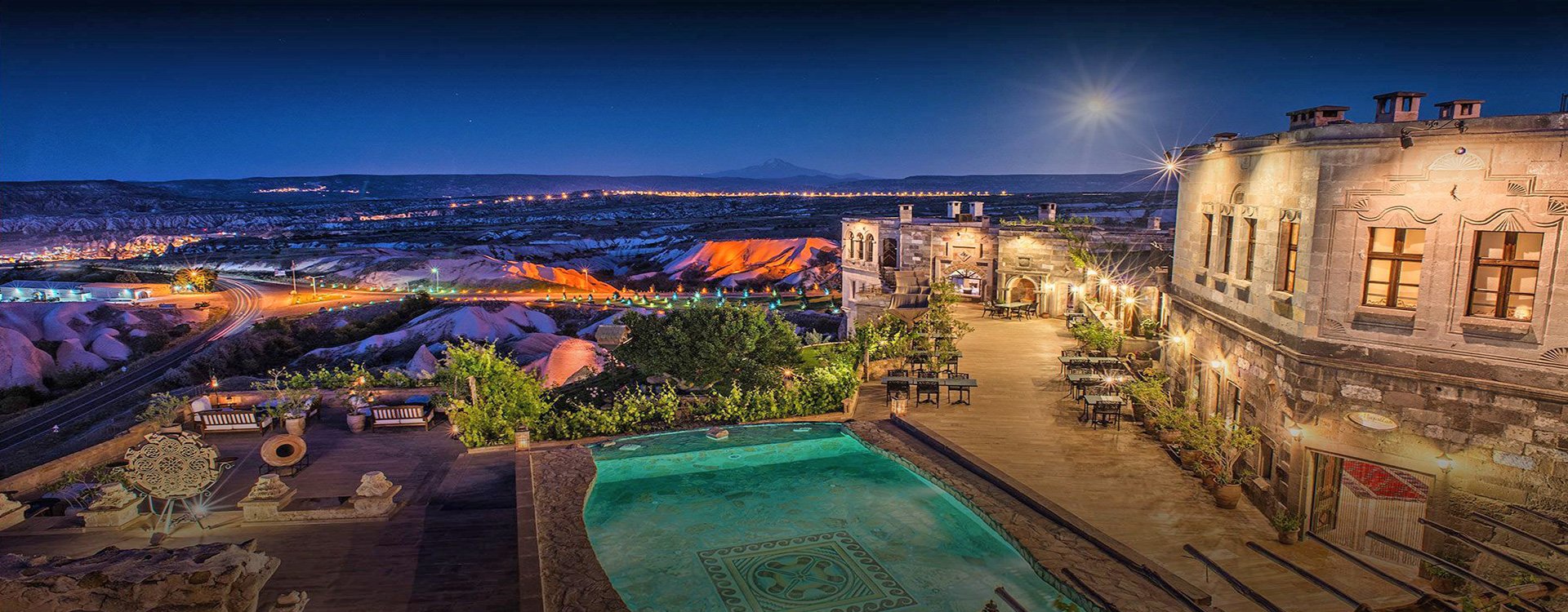 Museum Hotel_Exterior Pool View