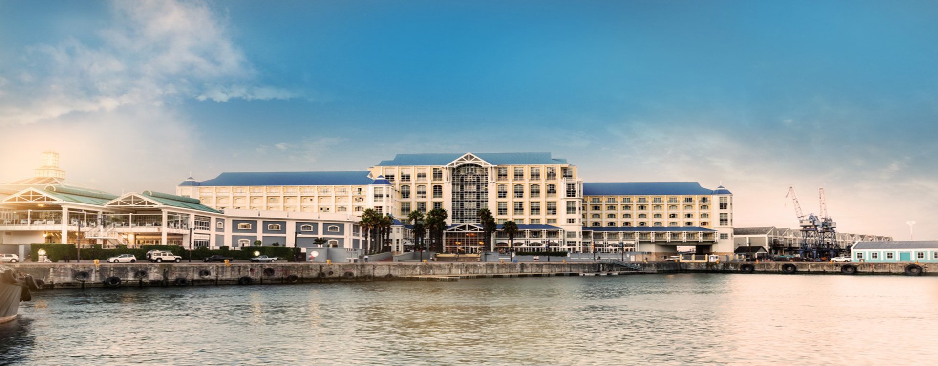 Table Bay Hotel_Exterior_View1