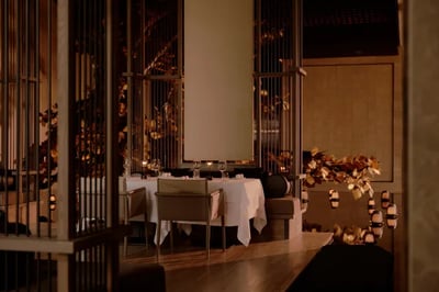 Chic restaurant Aman Nai Lert Bangkok luxury hotels thailand