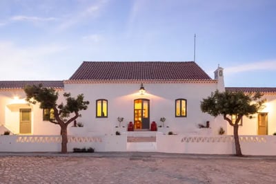 boutique farm hotel in portugal