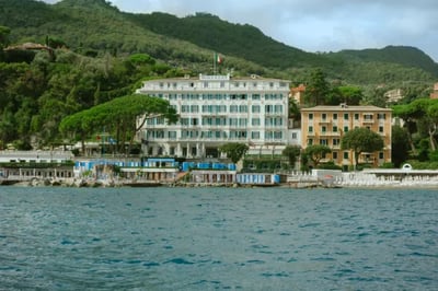 Exterior image of Grand Hotel Miramare