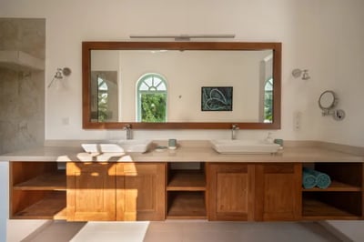 Luxury bathroom at Kalkudah Beach House Sri Lanka