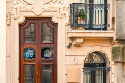 Outside Alma Historica Boutique Hotel