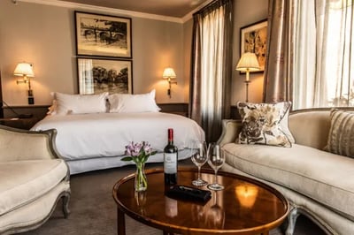 Suite at Singular Santiago