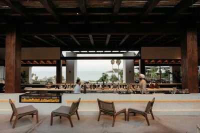 Chic bar at OKU Andaluisa
