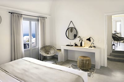 Santo Pure Oia Suites & Villas