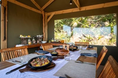 Breakfast at the Explorer Camp in Shamwari Private Reserve South Africa