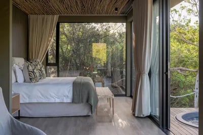 Bayethe bedroom Shamwari Private Reserve South Africa