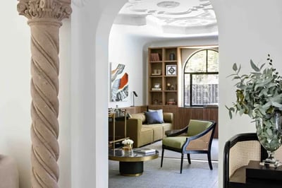 The cosy library at Casa Polanco