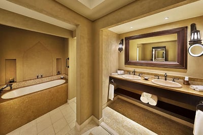 Qasr Al Sarab Desert Resort