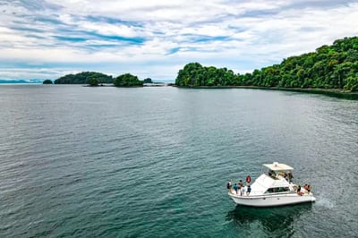 Luxury yacht Bahia Solano Lodge Pacific Coast Colombia