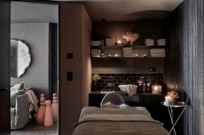 candlelist spa with massage table at the cervo mountain resort in zermatt