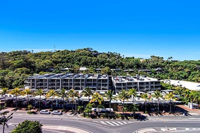 Coconut Grove Port Douglas
