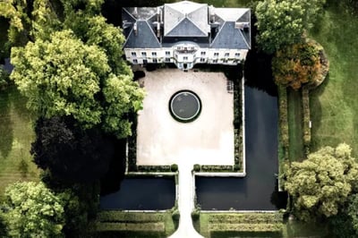 Exterior image of Domaine De Primard