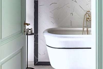 Luxury bathroom at Domaine De Primard