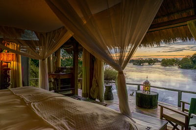 Sindabezi Island Lodge