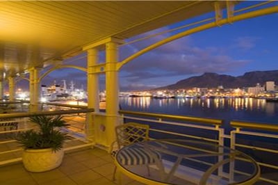 Table Bay Hotel