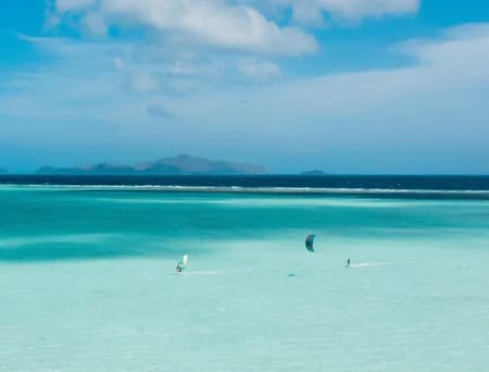 18- 20 Boat in a bay of water in the Philippines