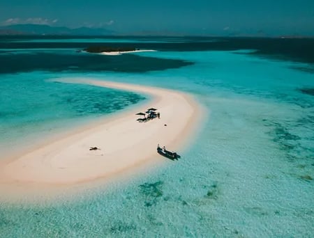 9 Bali & Komodo Luxury Yacht Voyage with Rascal