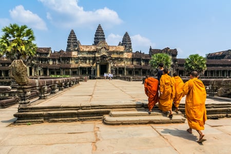 1 Cambodia, Siem Reap, Angkor Thom entrance, statues on bridge