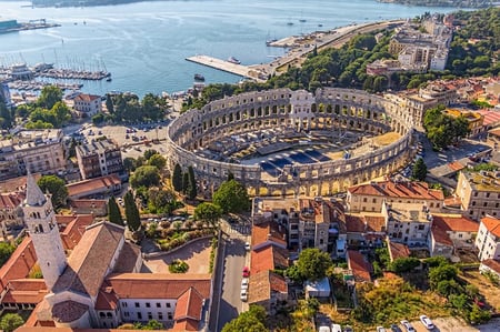 2 Old town and harbor of Dubrovnik, Croatia