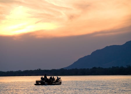 8 Lower Zambezi National Park. Zambezi River