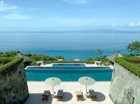 8 Suluban beach, Bali, Indonesia