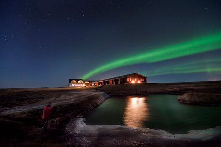 2 Northern Lights Aurora In Iceland set in the Glacier Lagoon