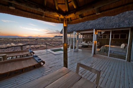 1 The Namib-Naukluft at sunset. Namibia, South Africa. 