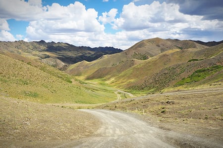 4 Mongolia_Gobi Desert_Camel