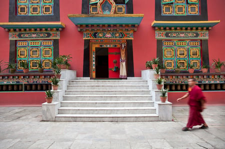 1 Boudhanath Stupa in the Kathmandu valley, Nepal