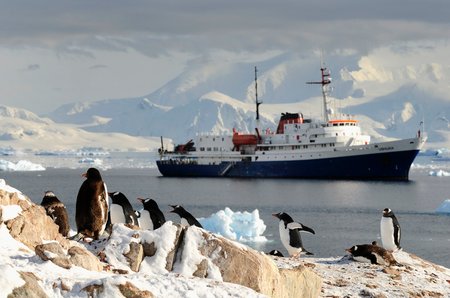 7 Beautiful landscape and scenery in Antarctica