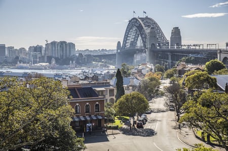 7 The city skyline of Sydney, Australia. Circular Quay and Opera House