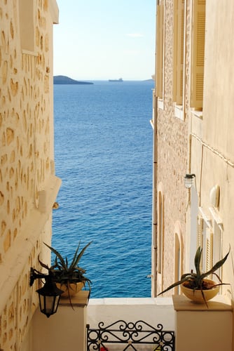 2 Stunning morning panorama of Santorini island.