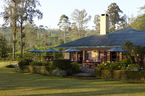 Best-Villas-Sri-Lanka-Tea-Trails-Shuttleworth-master-suite-private-garden-2-Summerville-min