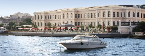 Four Seasons Istanbul at the Bosphorus_Ext1