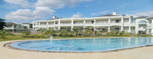 Hemingways Nairobi_Ext Pool