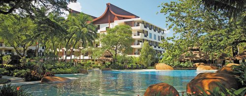 Shangri-La-Rasa-Sayang-Resort-&-Spa_Exterior-_Swimming-Pool