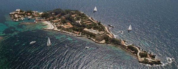 Aerial image of Zannier ile de Bendor